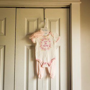 NWT baby girl set Nicole Miller